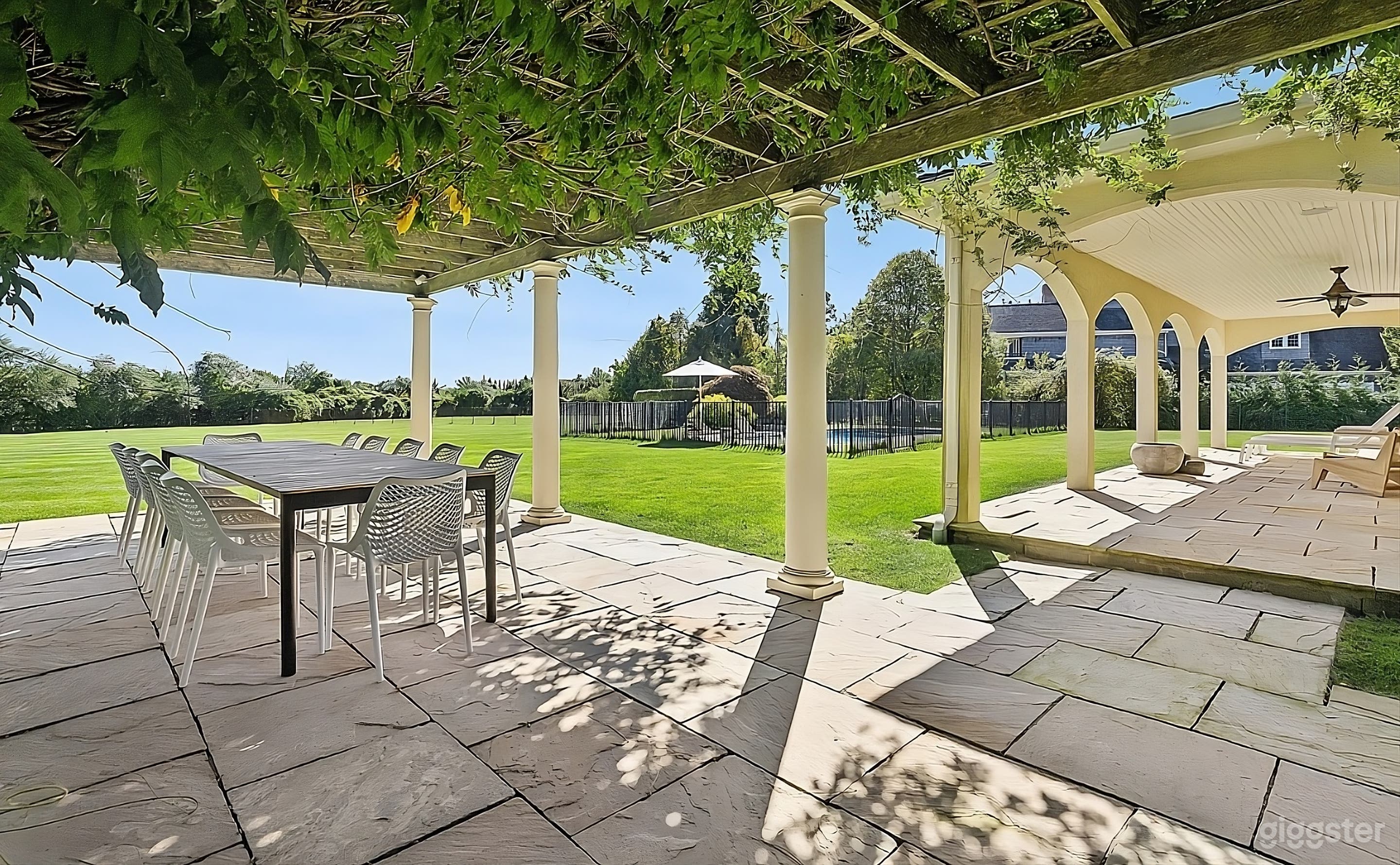 Premier Spacious Estate Backyard Photo 1