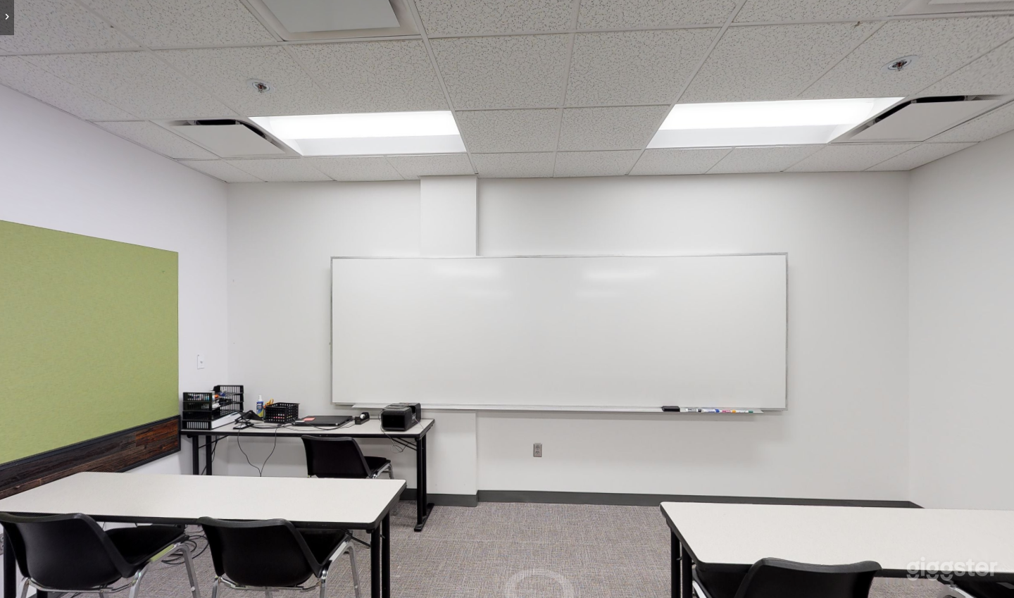 Contemporary Classroom in Portland Photo 4