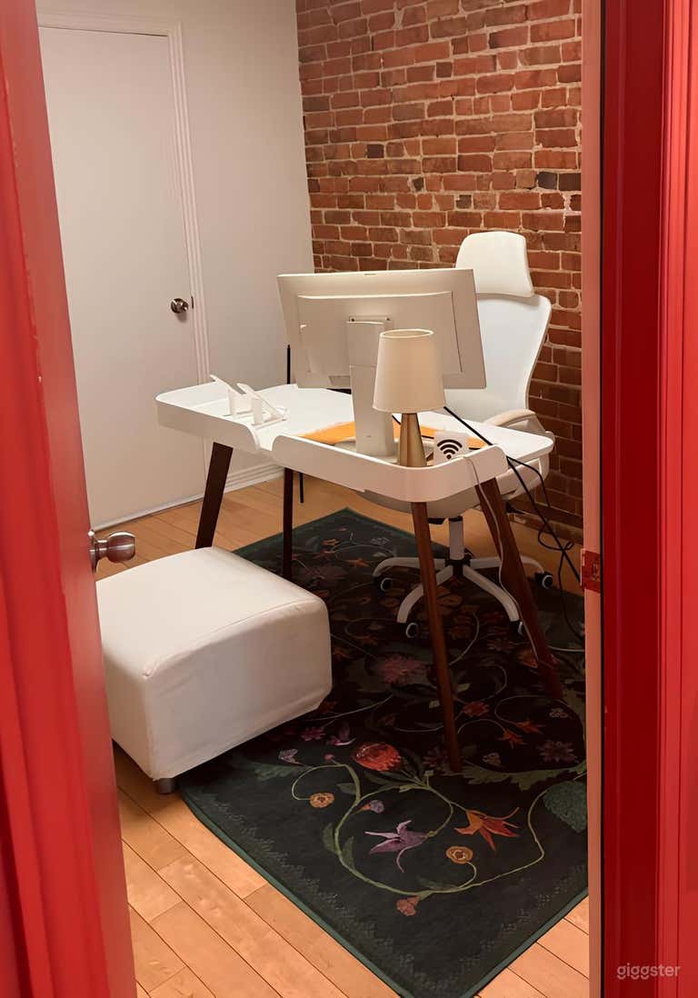  Privates kleines Büro 