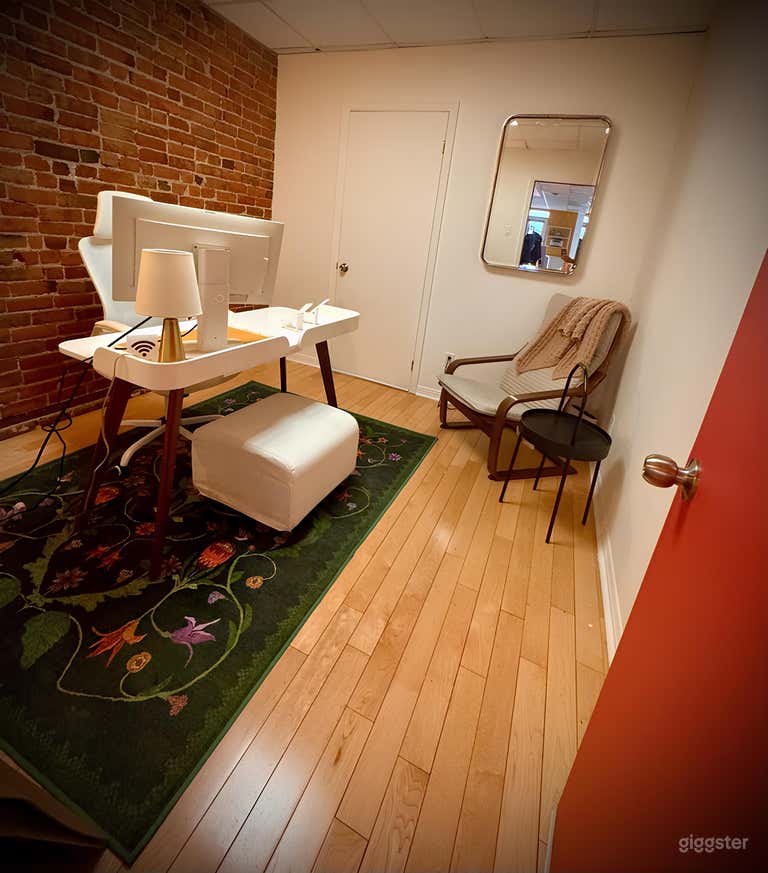  Privates kleines Büro 