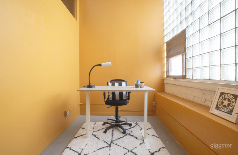  Sunlit 1-2 Person Private Office 