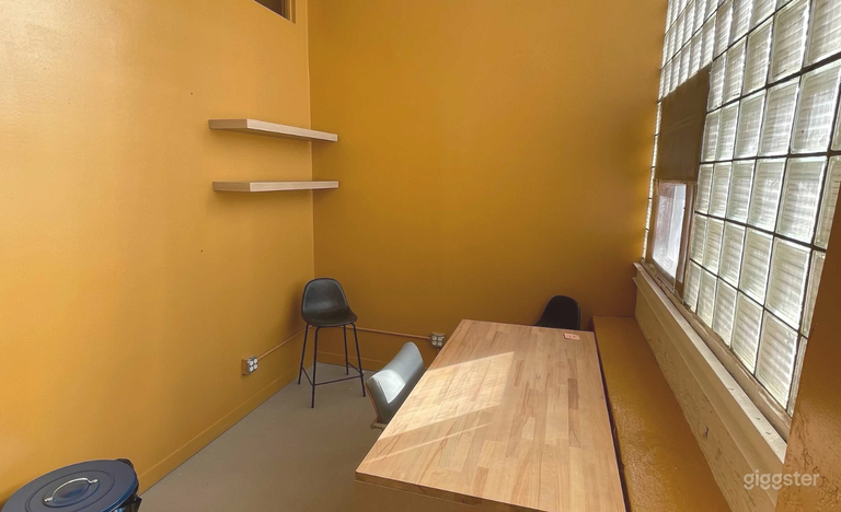  Sunlit 1-2 Person Private Office 