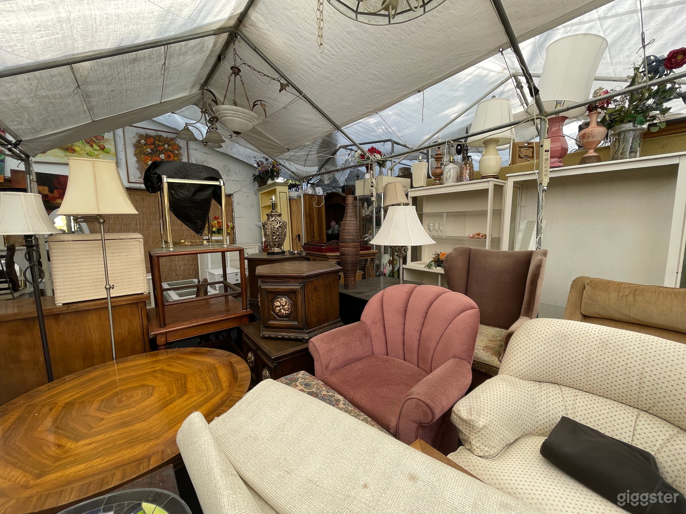 Flea Market Furniture &amp; Thrift Shop Photo 1