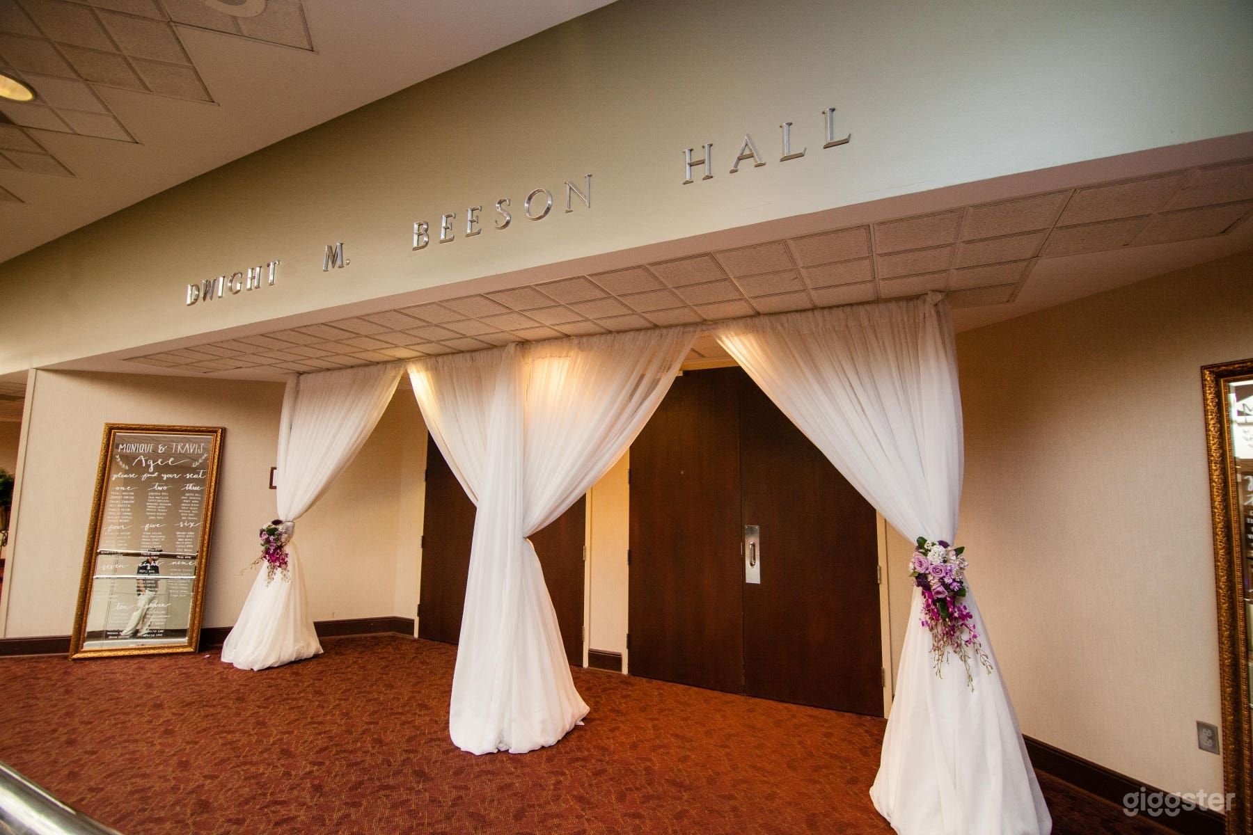 Grand Banquet Hall Photo 1