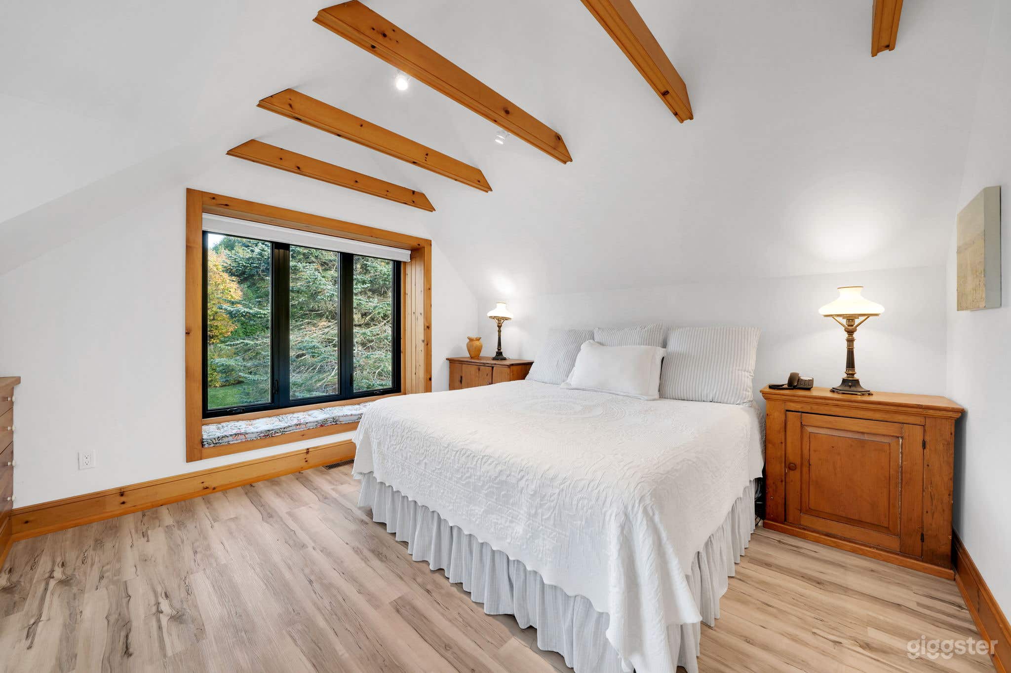 120-Acre Country Estate with Barn, Pond &amp; Tennis Facility Photo 4