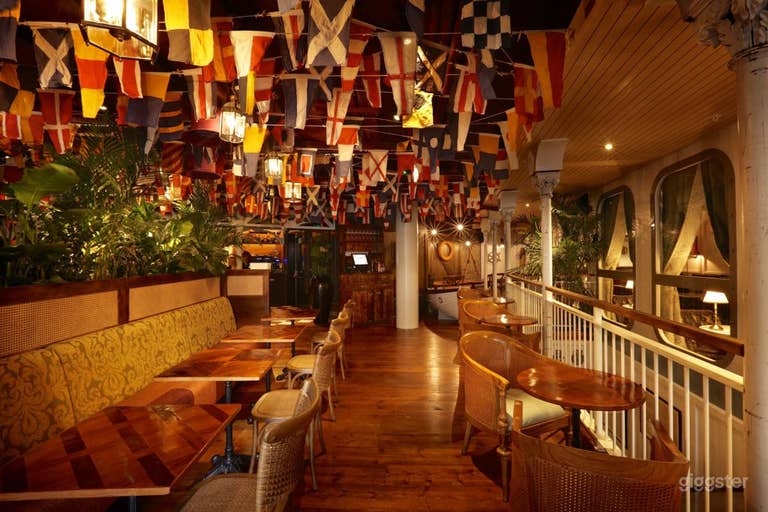  Mr Fogg’s City Tavern 