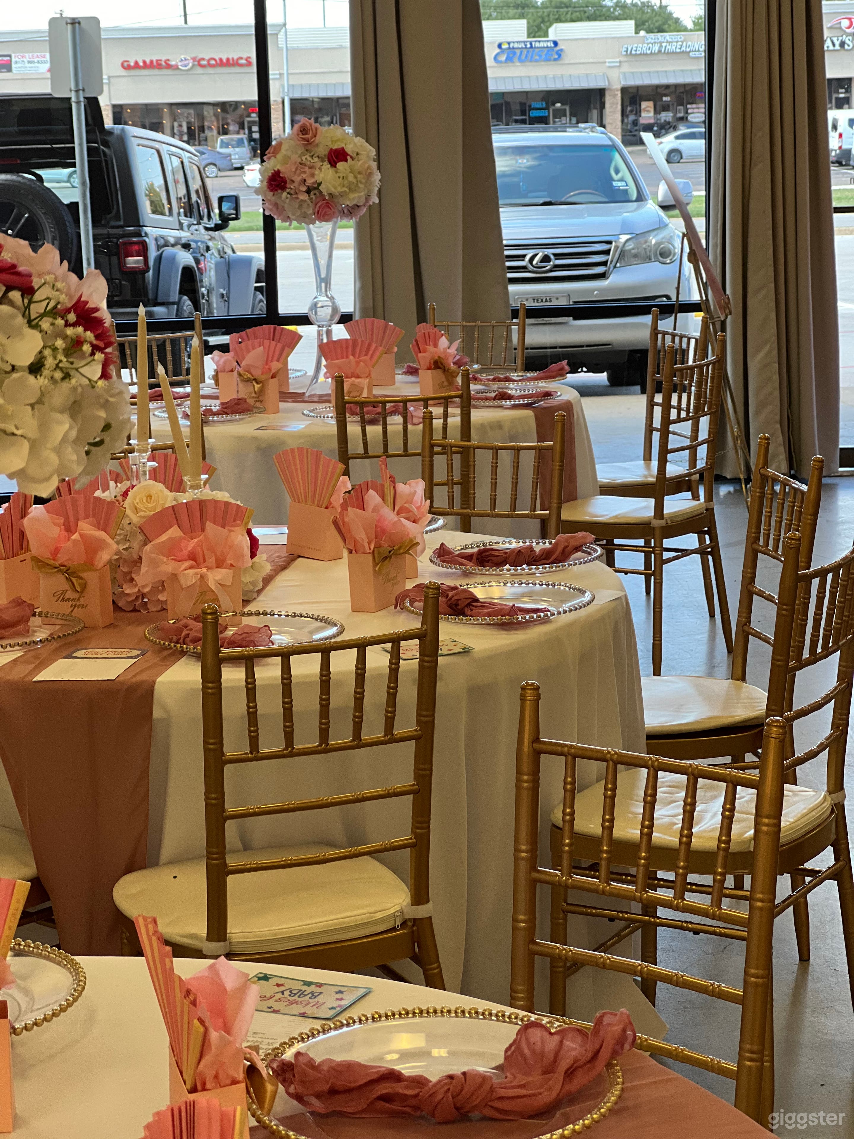 Elegant, Versatile, and Urban Event Venue in DFW Photo 3