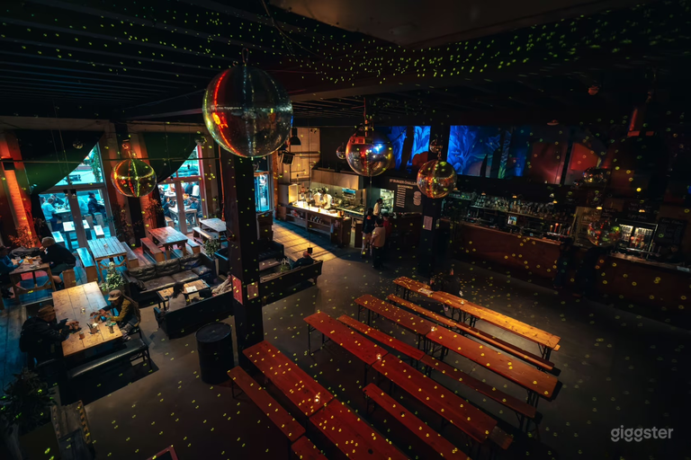  EL BAR + TERRAZA JUNTO AL CANAL 
