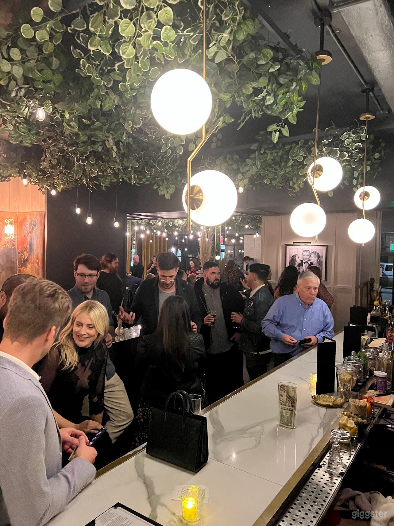 Classic Dining Venue Place Photo 4