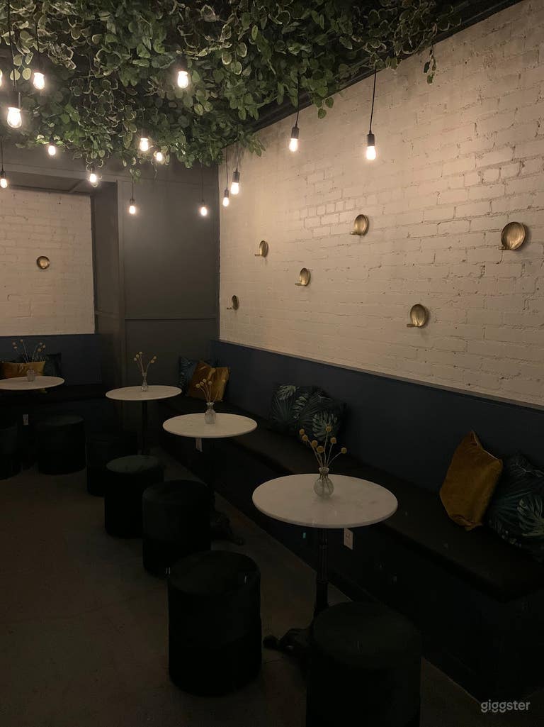  Classic Dining Venue Place 