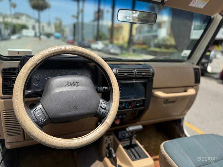  2000 Jeep Wrangler Sahara 