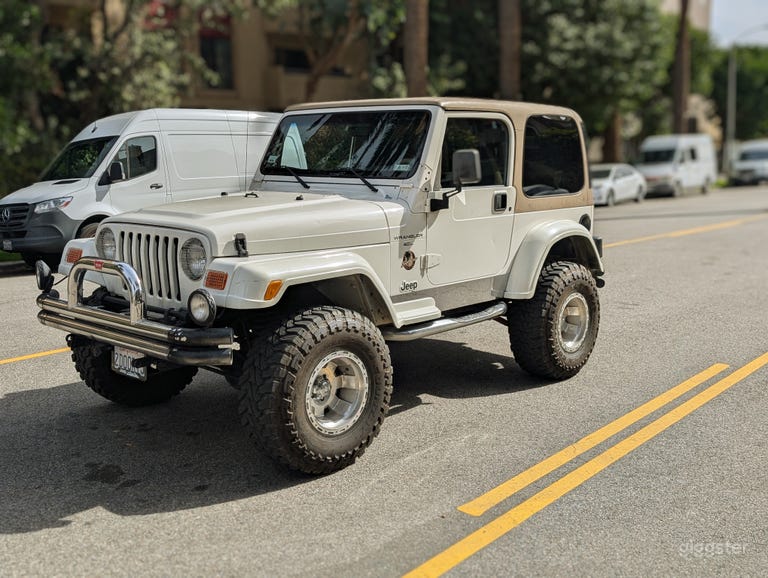  2000 Jeep Wrangler Sahara 