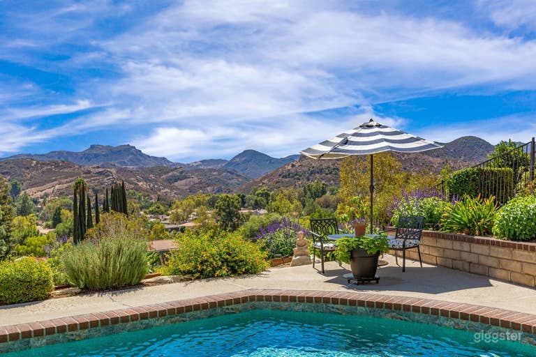 Panoramic views of Sta Monica mountains  