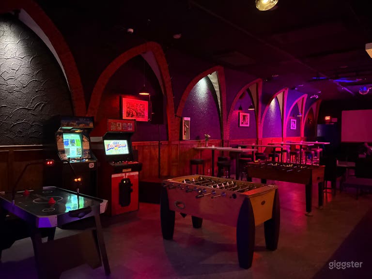  Vintage paly machines 