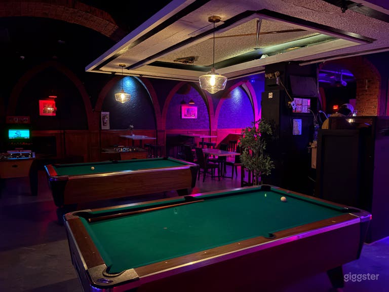  Pool Tables 