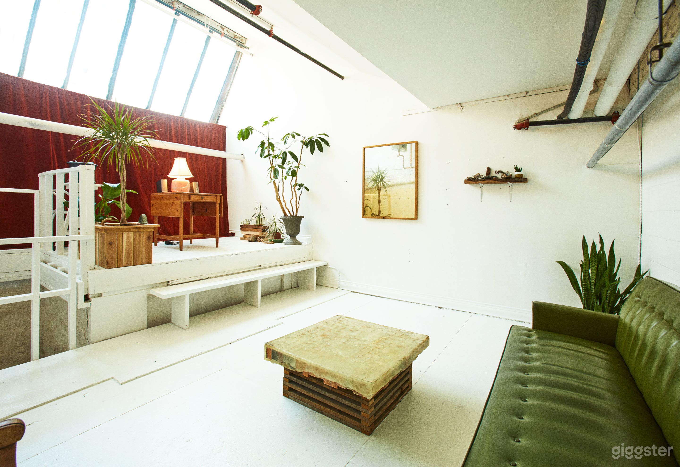 Bright Open Loft Space And Meeting Room Photo 4