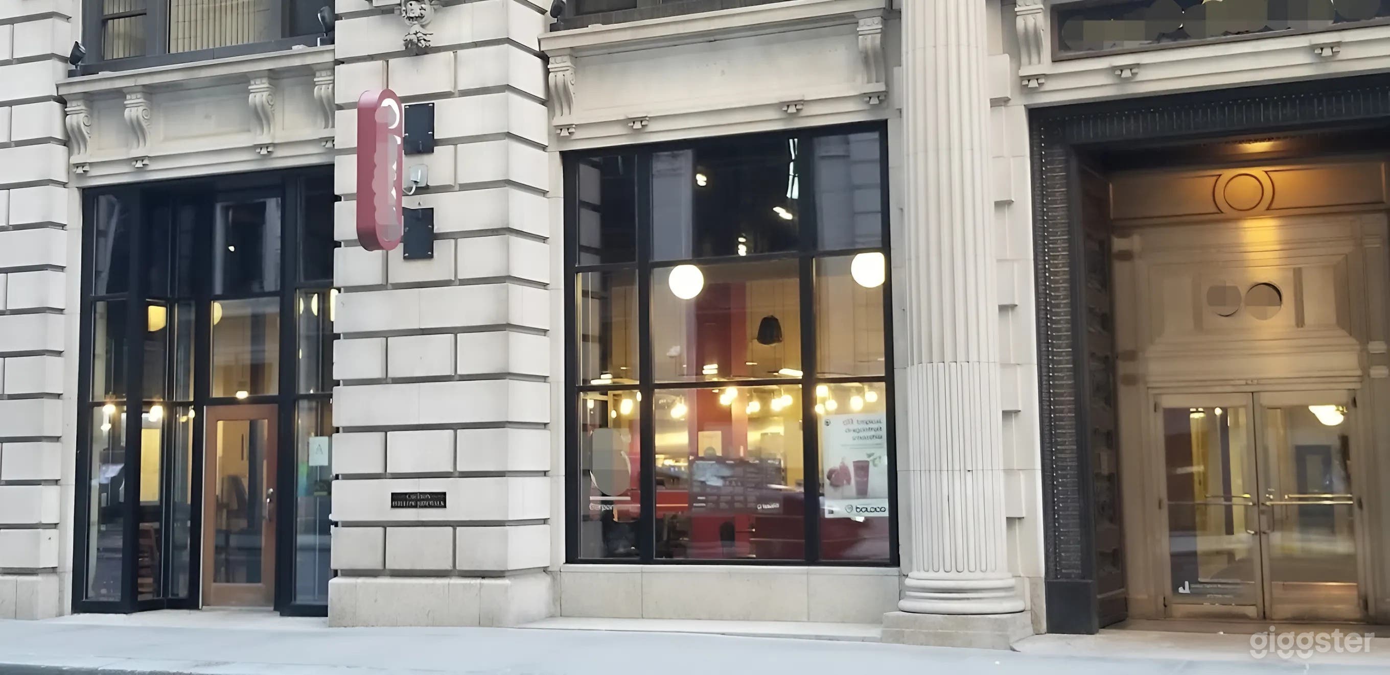 Urban Restaurant - Downtown Boston Photo 1