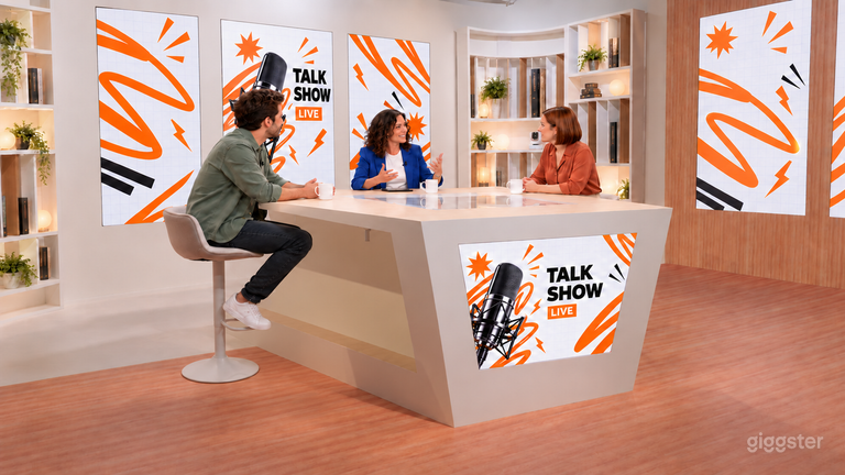  TV/Webinar & podcast studio 
