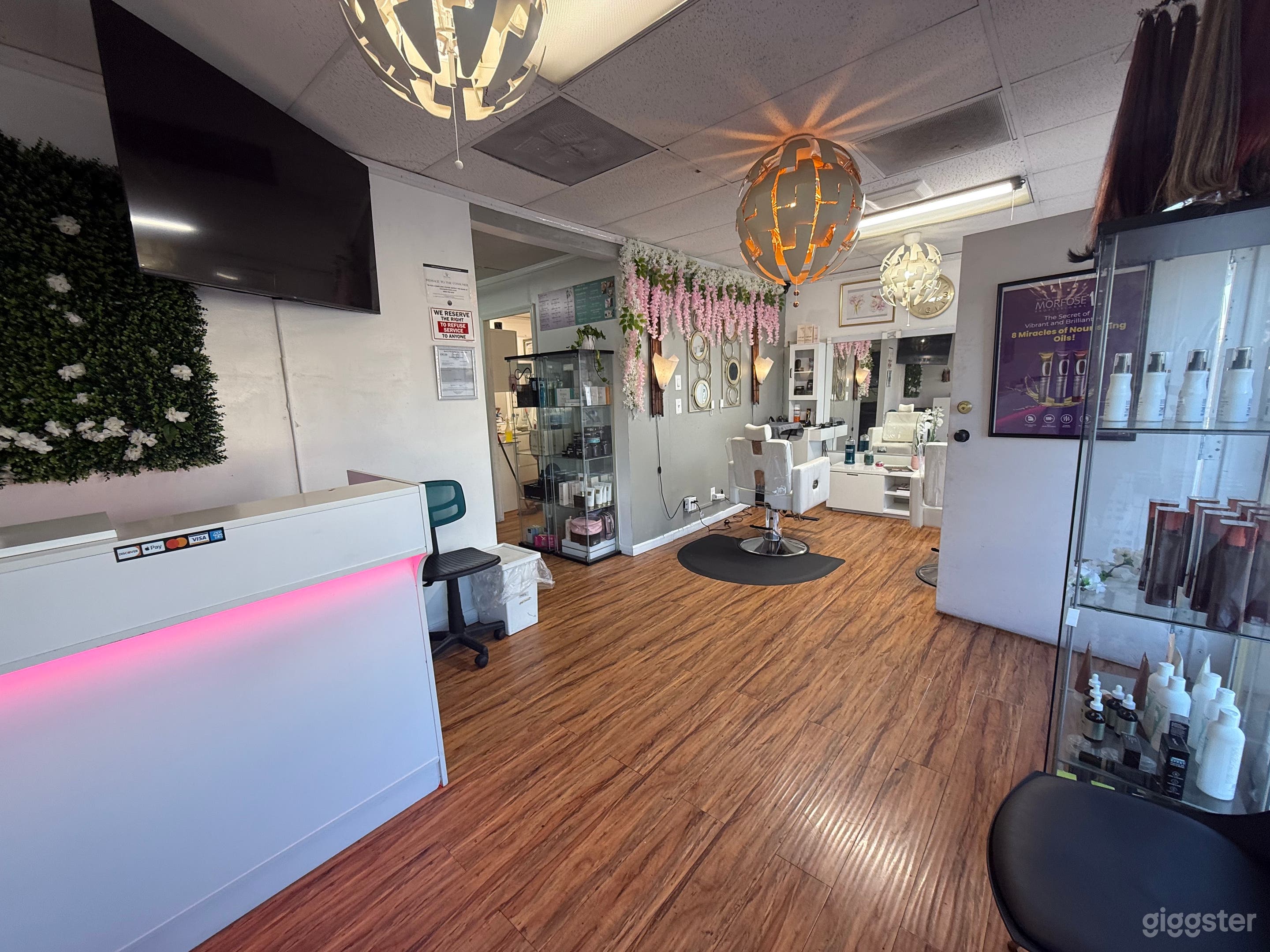 Beauty Hair Salon for Film/Photoshoots (Full Space) Photo 3