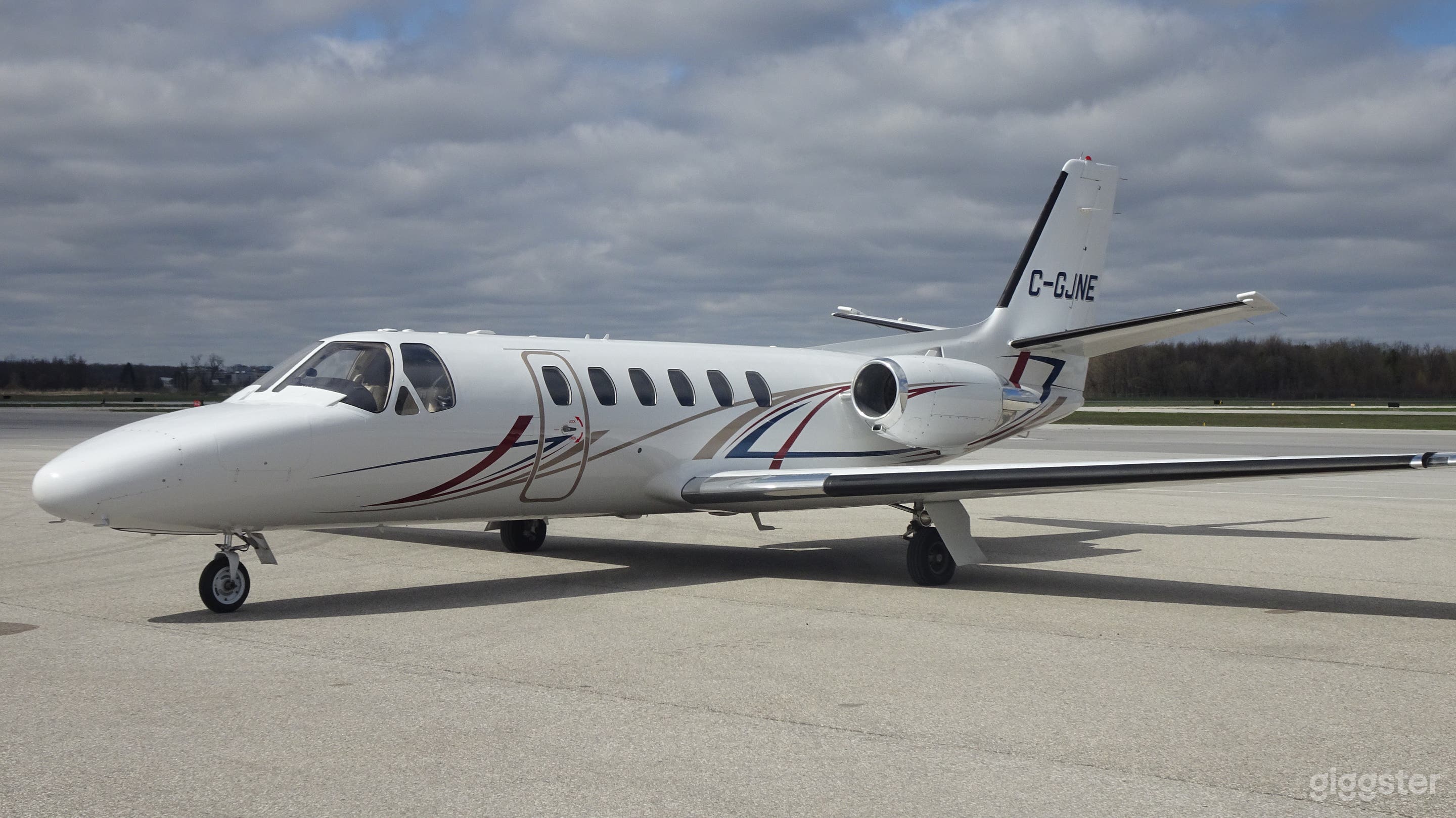 Private Jet for Production Filming, Photoshoots And Videoshoots Photo 2