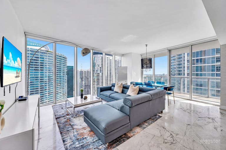  44th Floor Luxury Penthouse with Ocean Views Miami 
