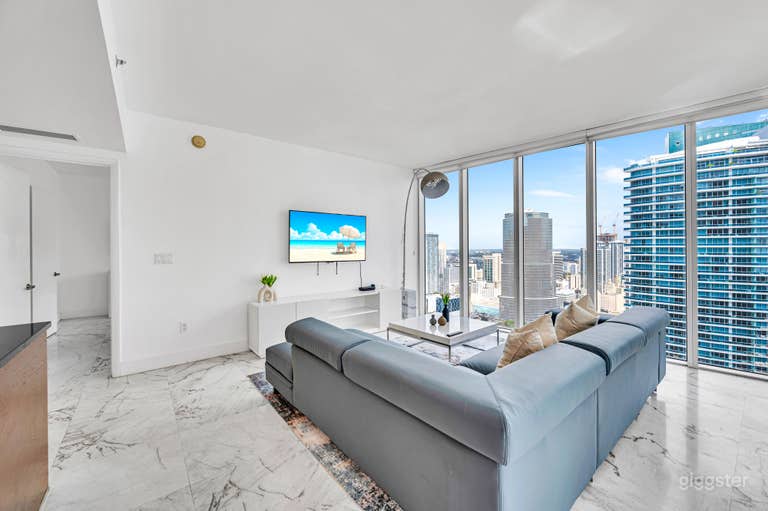  44th Floor Luxury Penthouse with Ocean Views Miami 