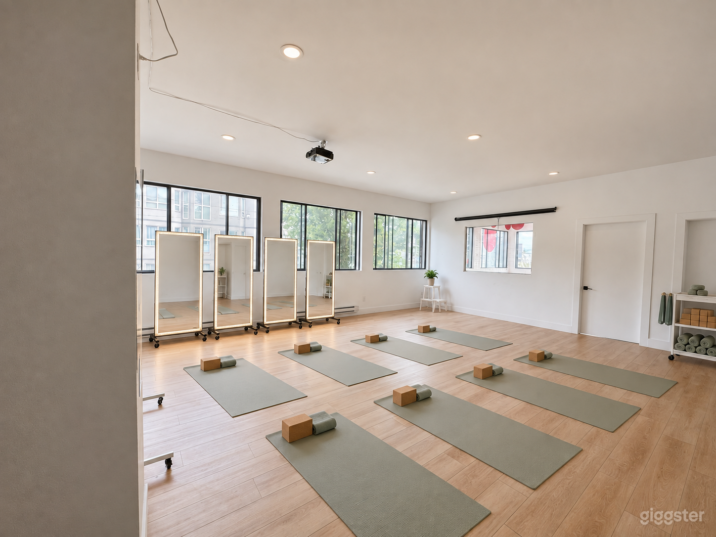 Bright Dunbar Studio for Dance, Wellness & Creative Events Photo 3