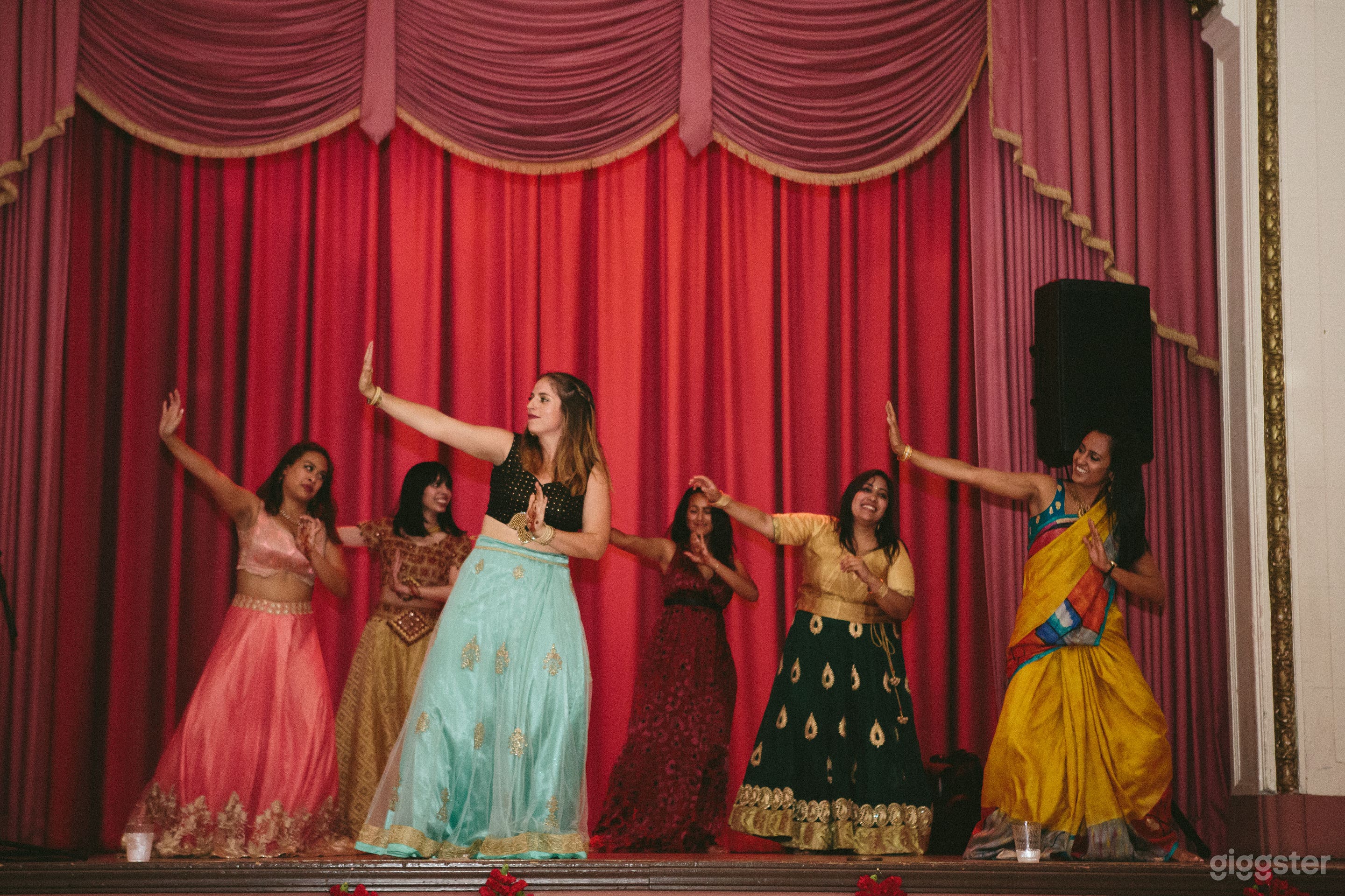 Stage preserved in original design from the Jazz Age.