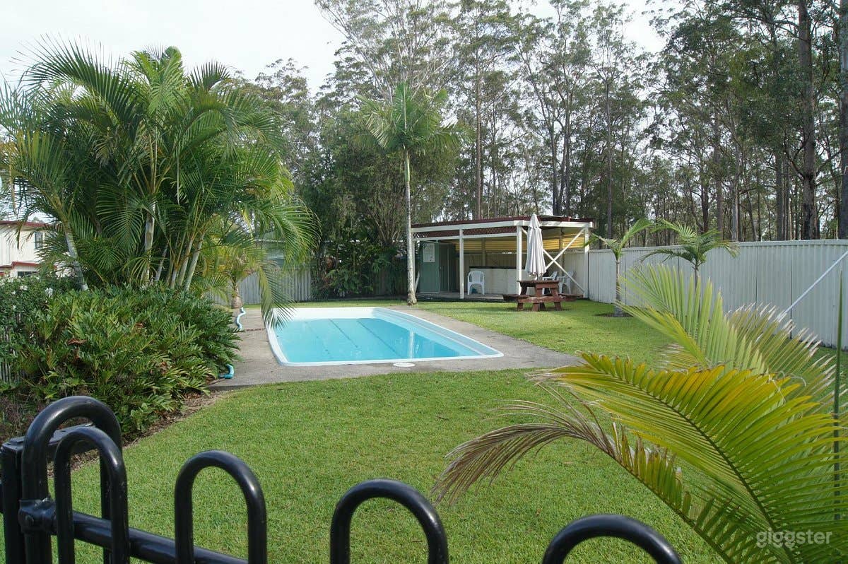 Motel Outdoor Pool Venue Photo 1