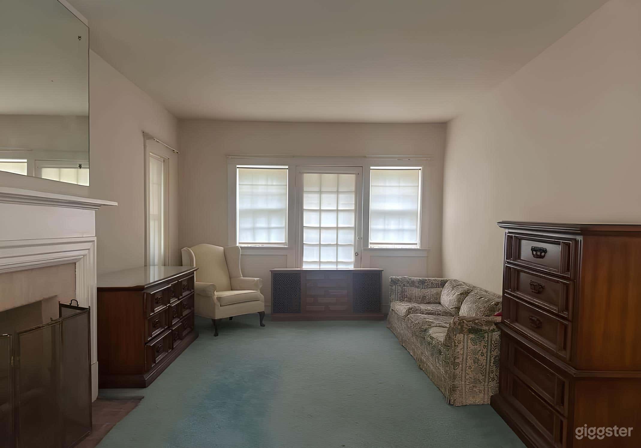 Unique 1920s Vintage House in DeMun District Photo 3