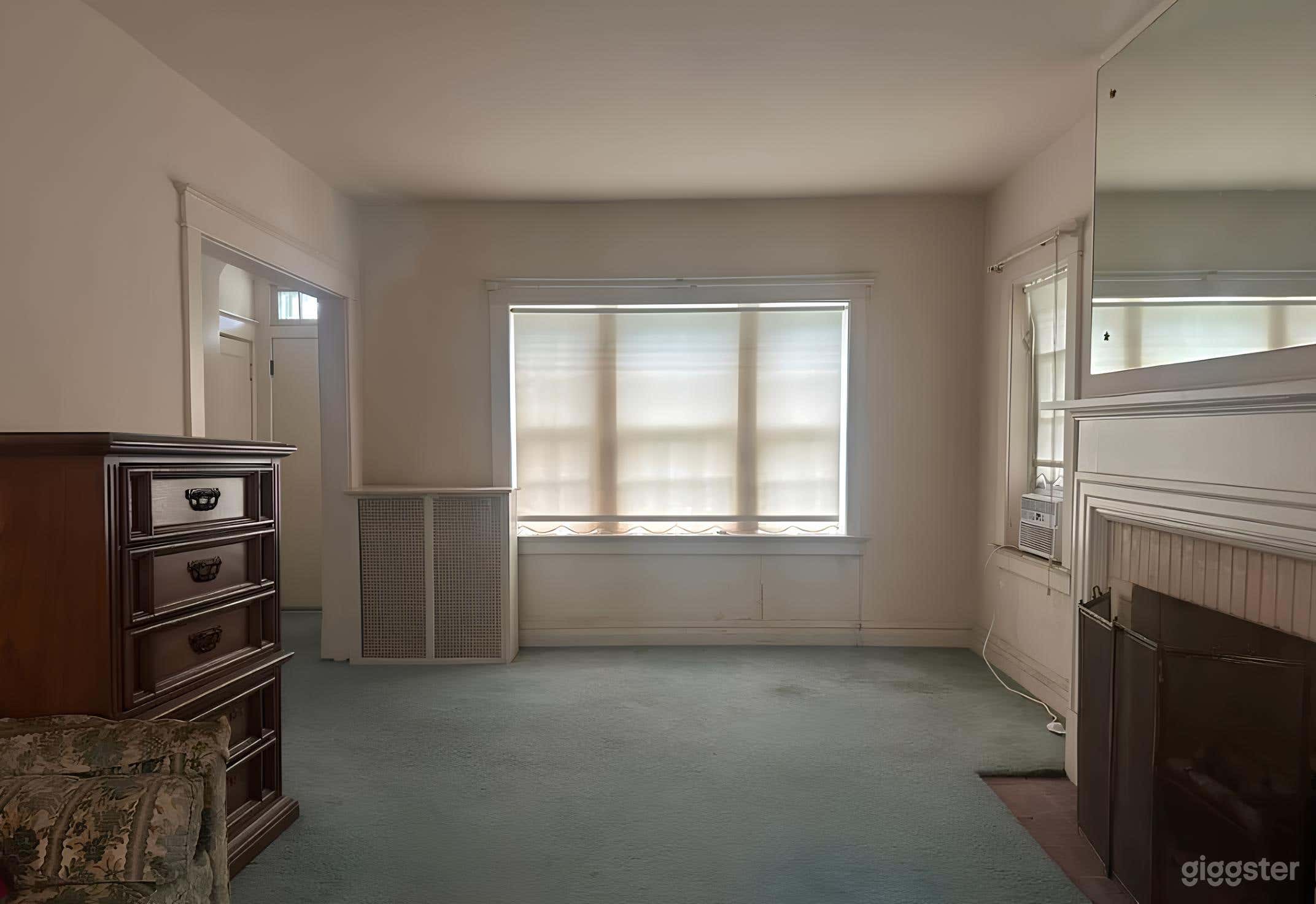 Unique 1920s Vintage House in DeMun District Photo 4