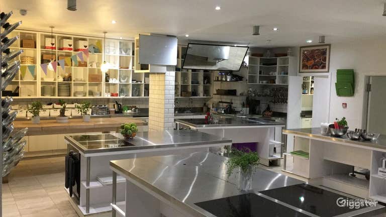  The Avenue Cookery School 