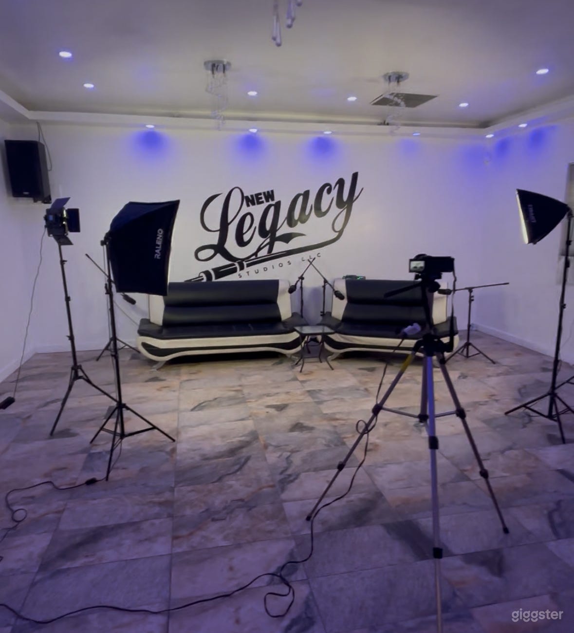 Fully-Equipped, Professional Podcast Studio in NY Photo 3