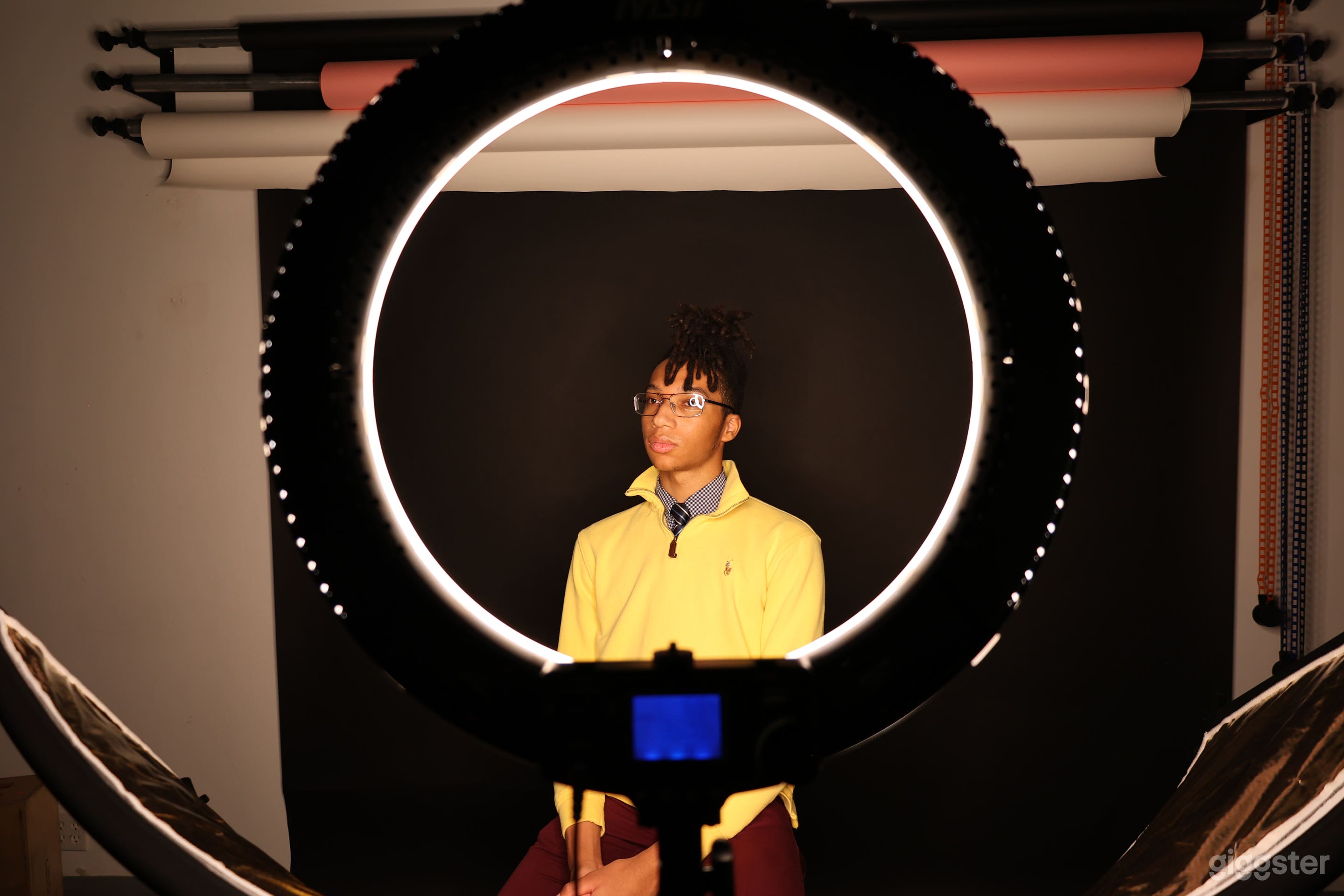 Multimedia and Photography Studio Photo 2