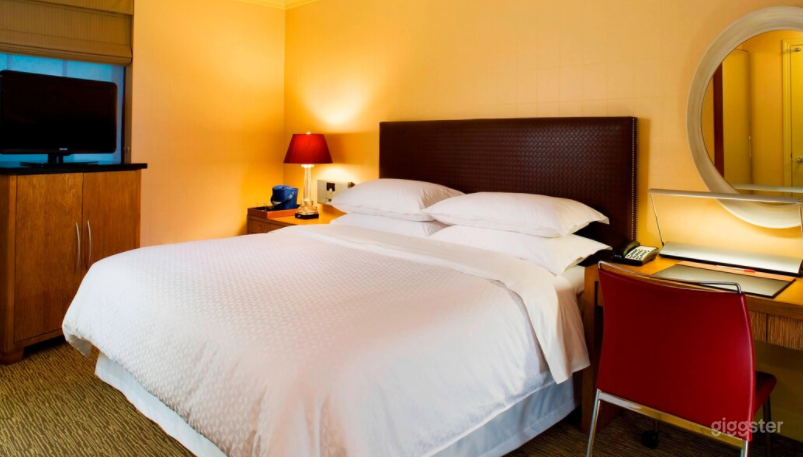 1 King Deluxe Guest Room Photo 1