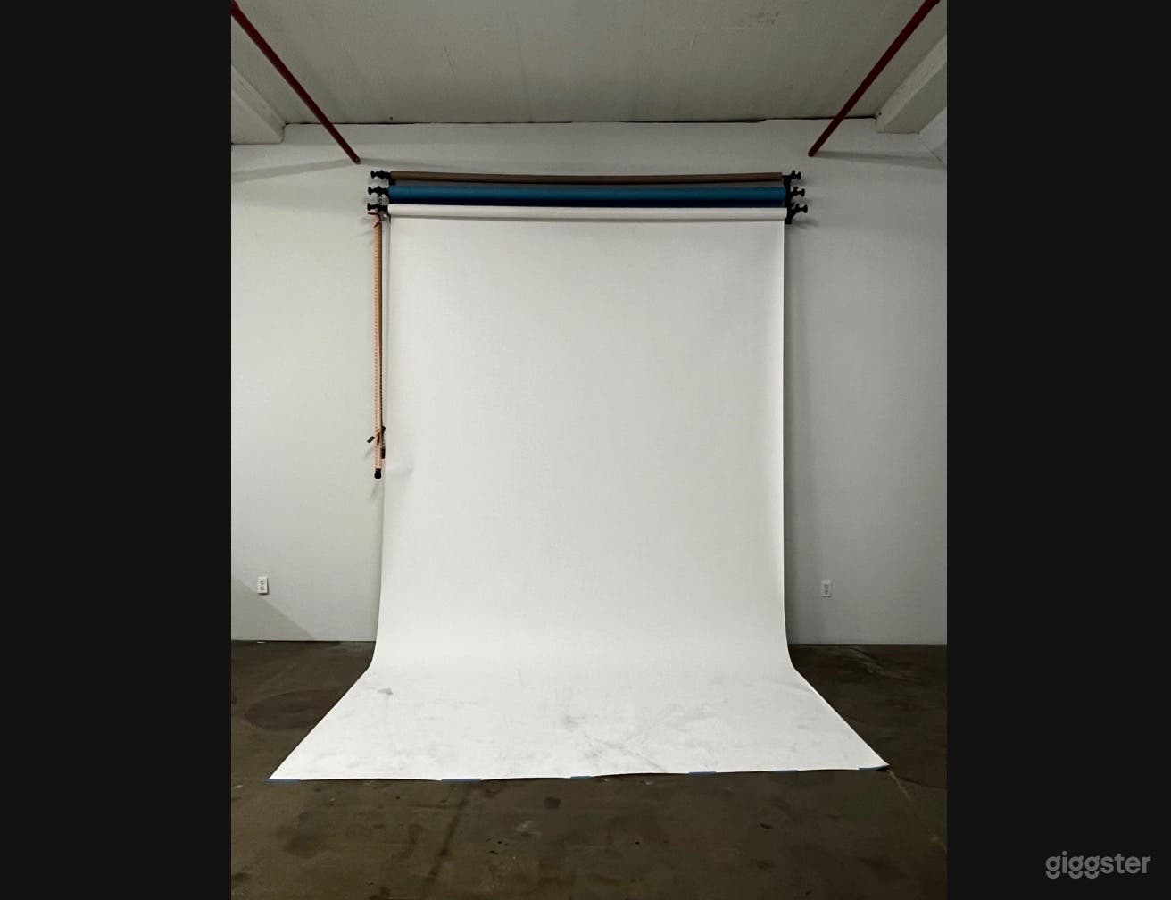 Video lighting rental available on same floor. Inquire for rental prior to shoot