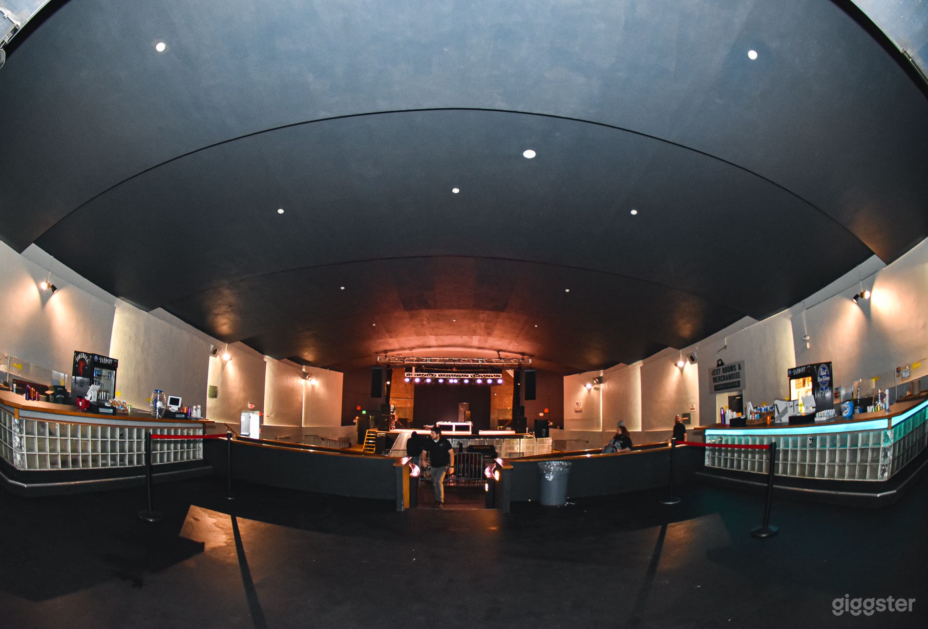 Spacious Creative Event Venue   Photo 4