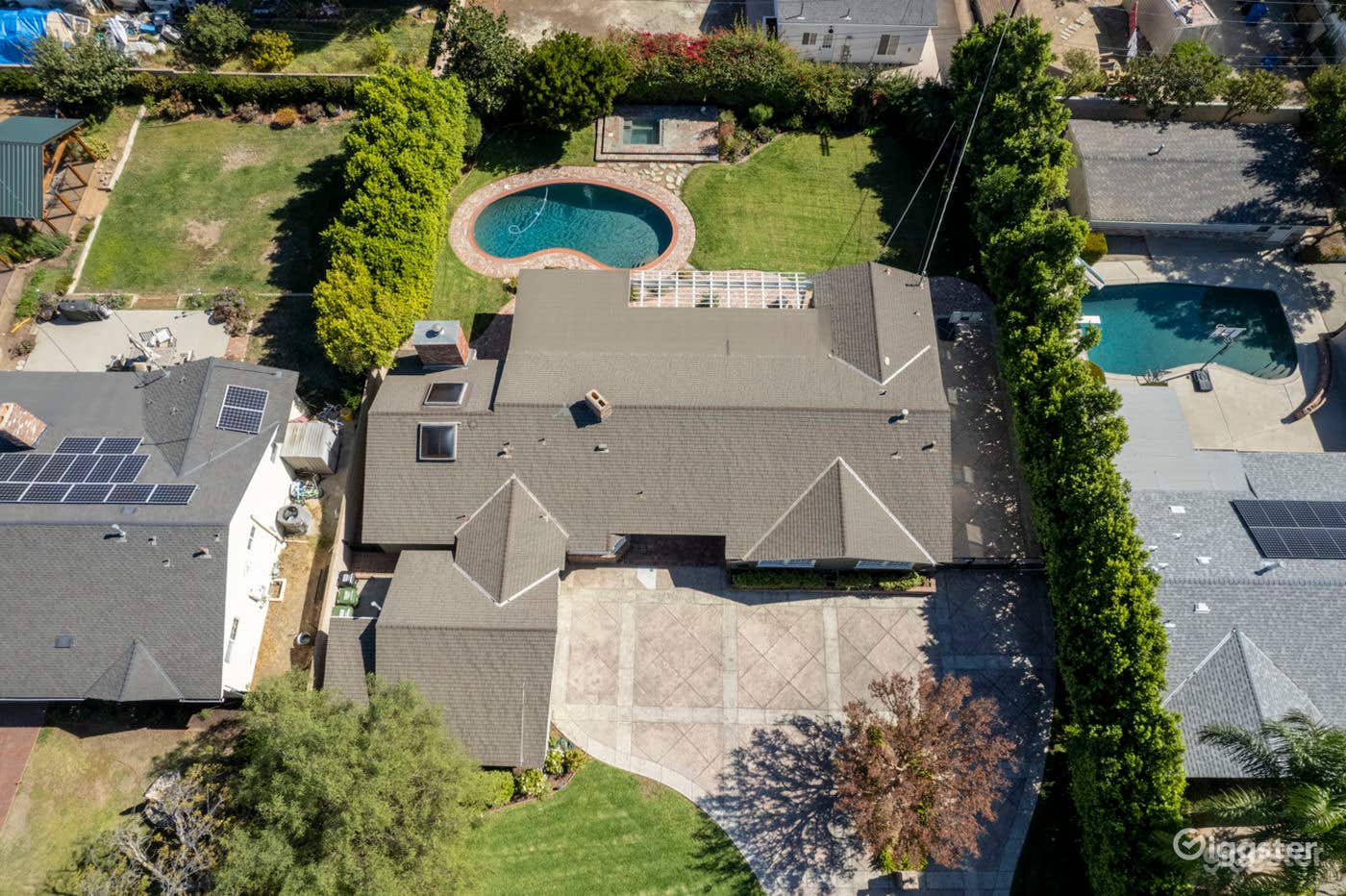  RUSTIC CHIC: CALIFORNIA RANCH-STYLE GEM/POOL Photo 3