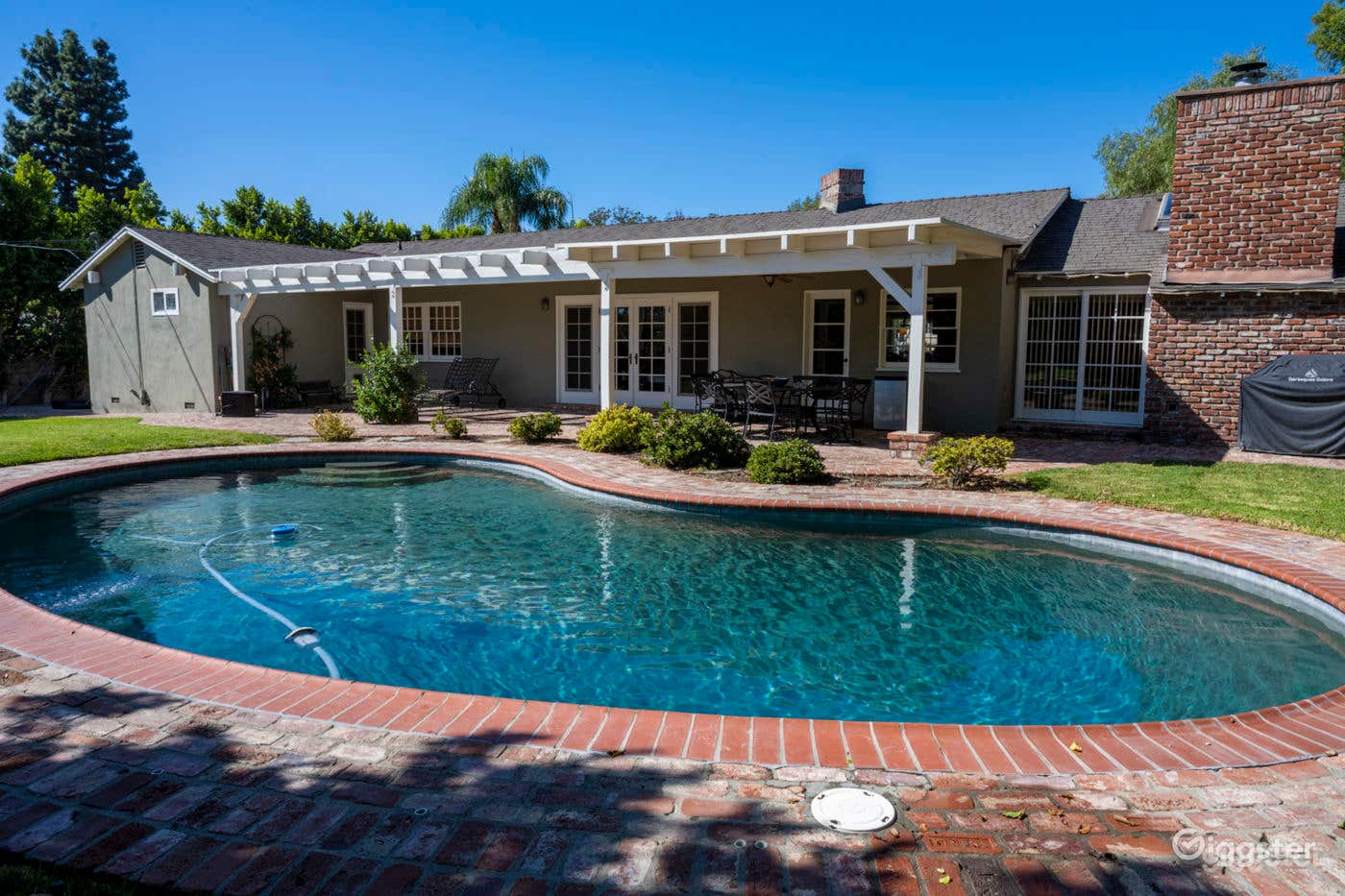  RUSTIC CHIC: CALIFORNIA RANCH-STYLE GEM/POOL Photo 4