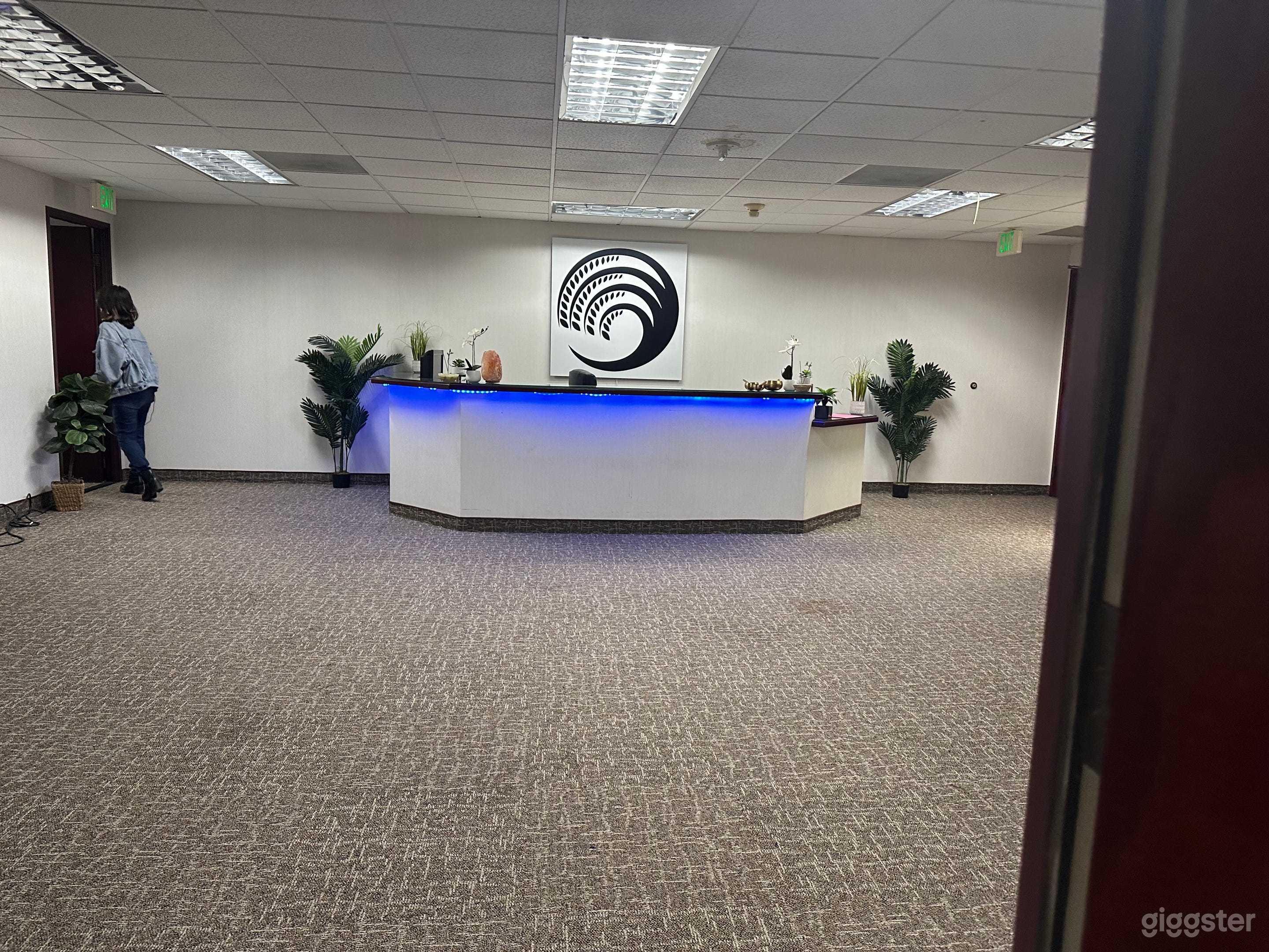 Suite 360: RETRO FOCUS GROUP (LAX) Photo 2