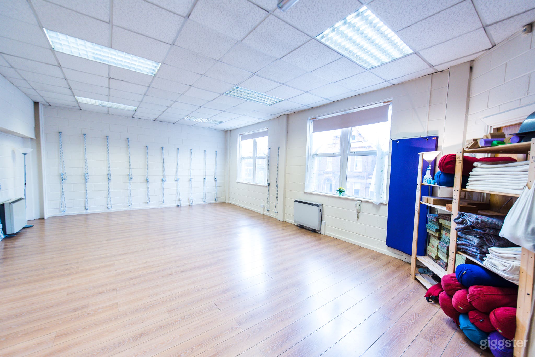 Wide angle from door (before gas heating and deco upgrade shown in other photos)