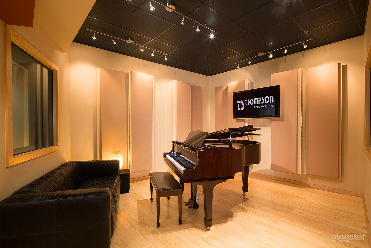 State of Art Recording Studio Control Room &amp; Booth Photo 2