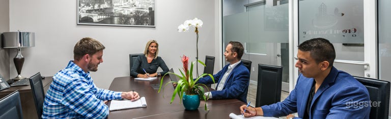  Conference Room in Hollywood 
