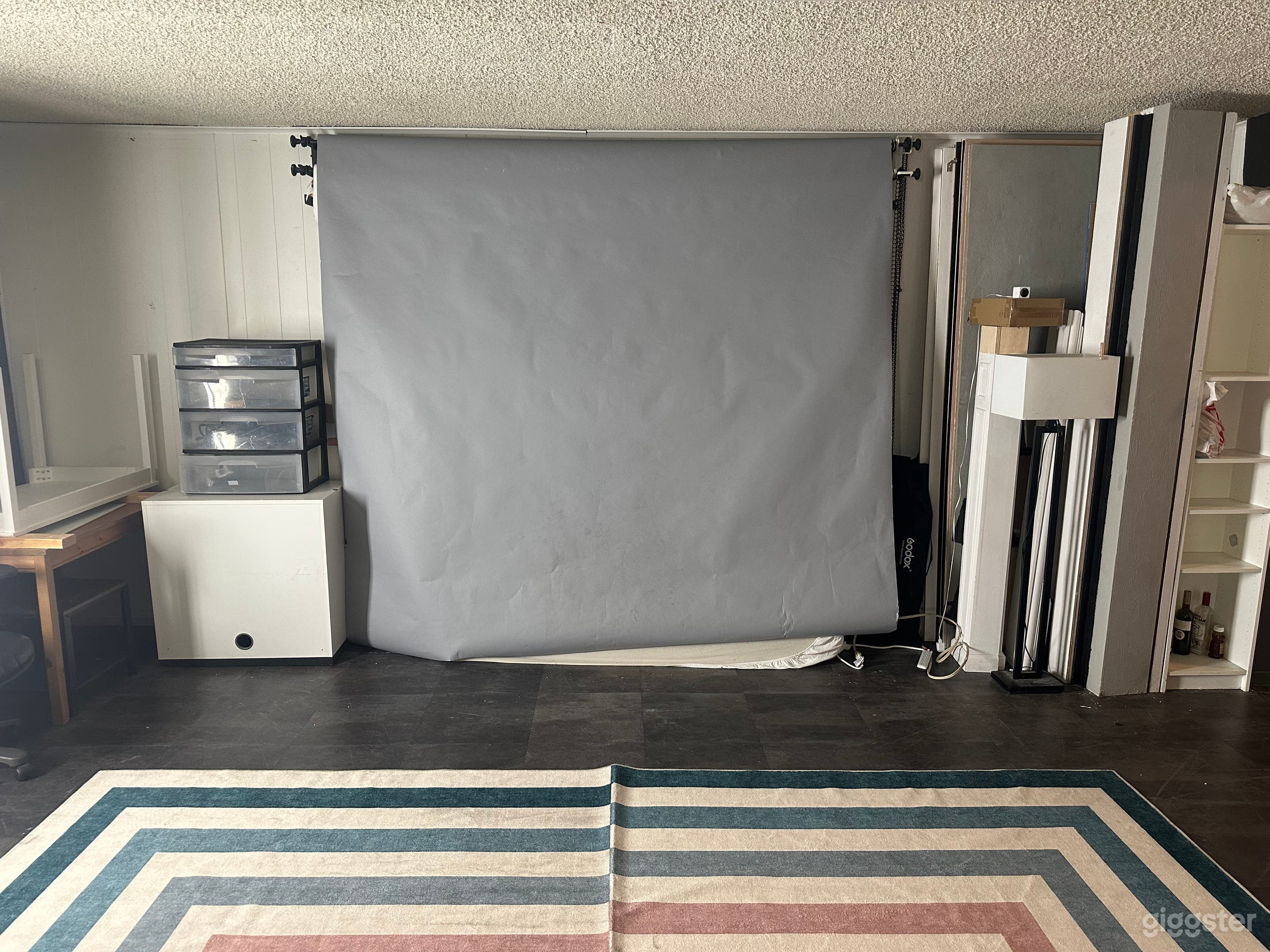 Photo studio near Westwood Photo 3