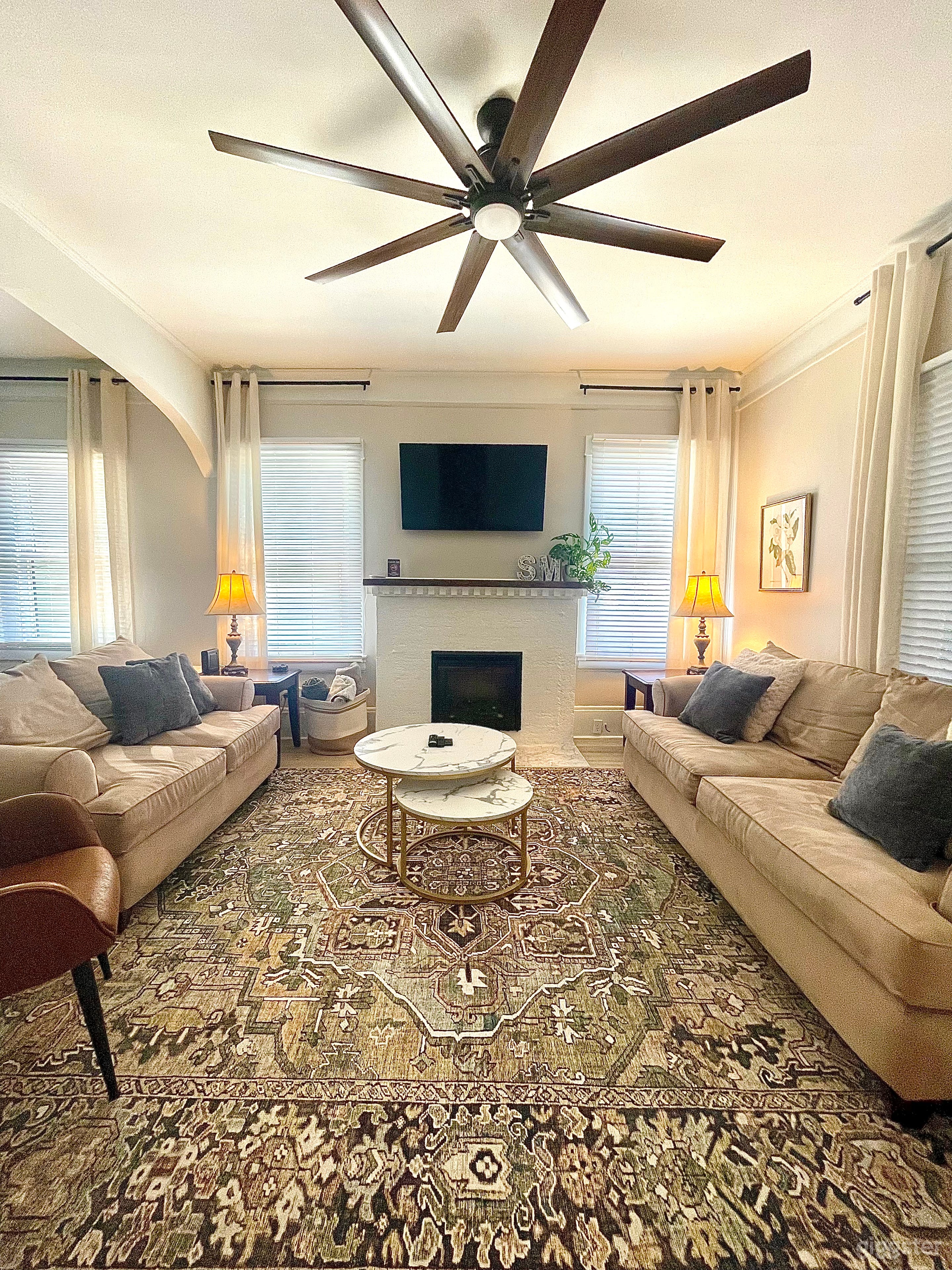 Downtown, Sun-Drenched Historic Home Orlando Photo 2