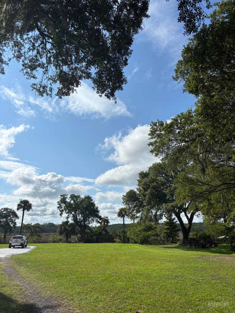  5.9 acres Clouter Creek Condo (a first floor only 2 bed 2 ba 