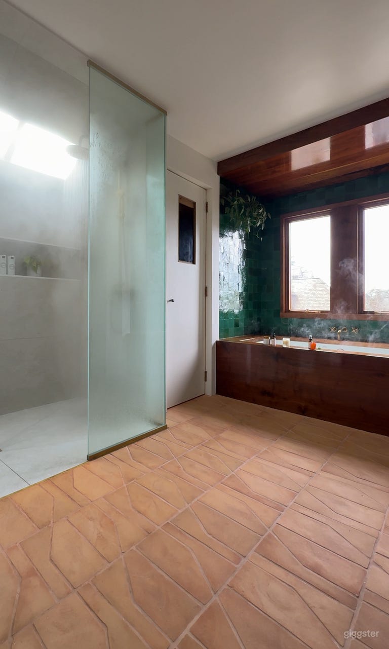  Santuario Privado de Bienestar con Sauna y Bañera Calefaccionada 