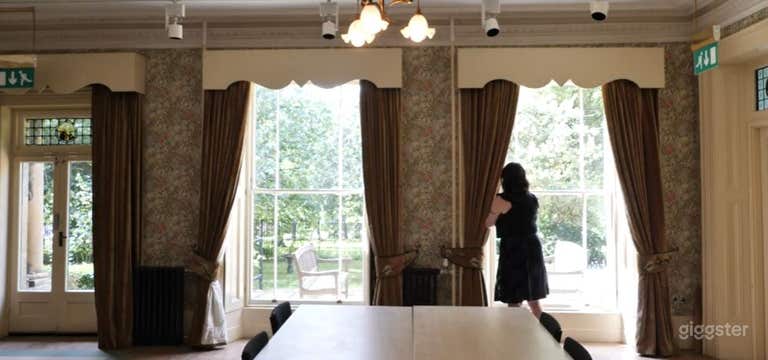  Dining Hall Portrays Arts and Crafts background 