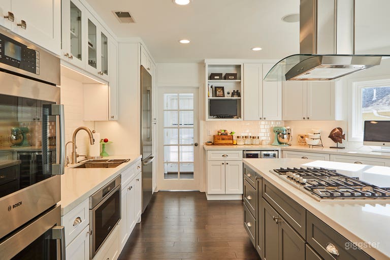  Country Valley Americana 