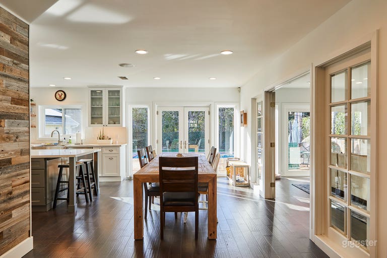  Country Valley Americana 